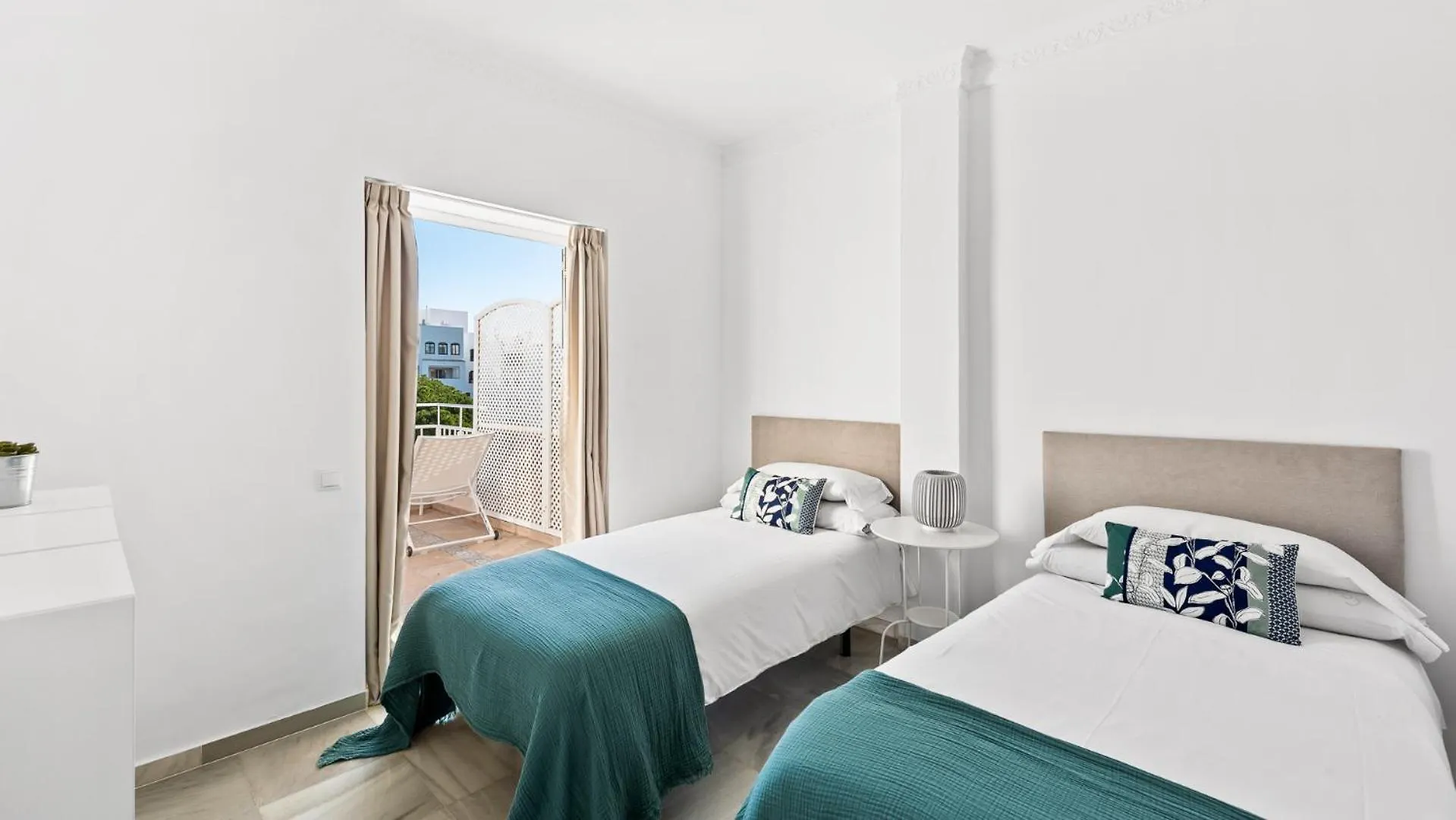 Atico En Puerto Banus Frente Al Mar Apartment Marbella