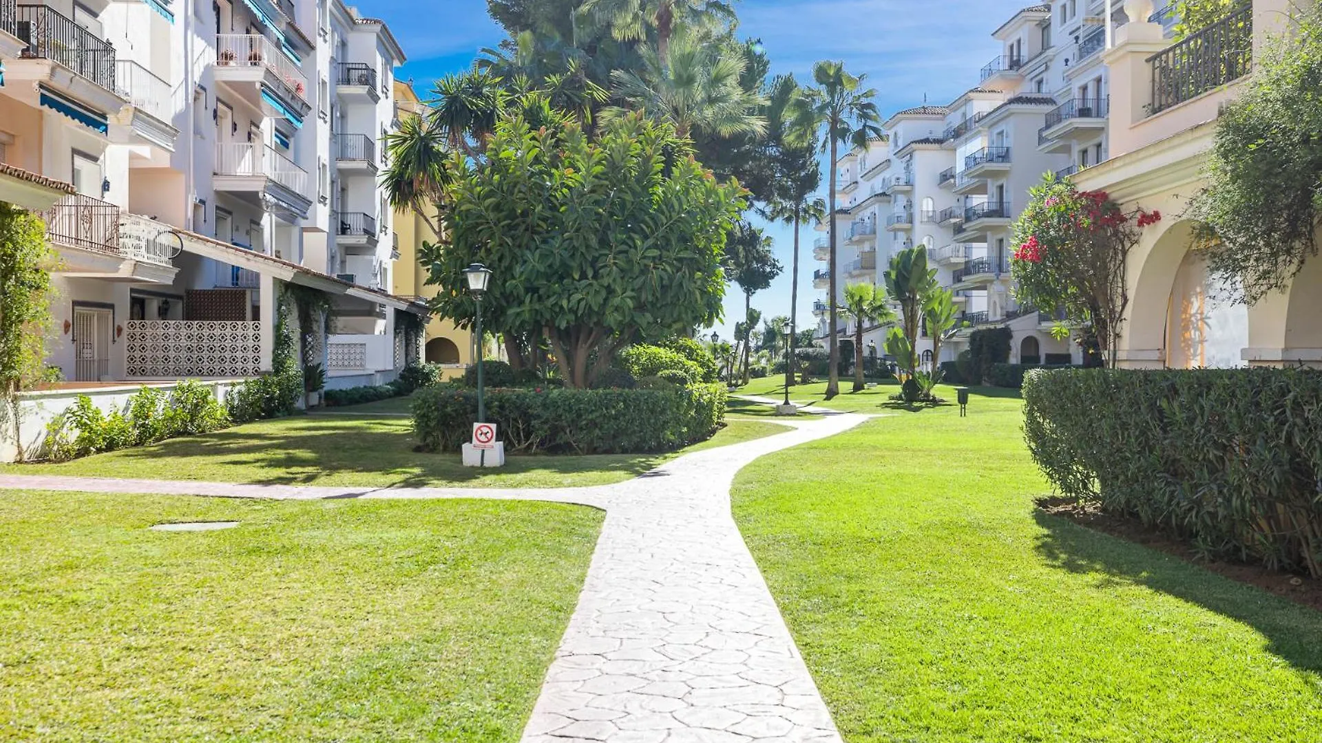 Atico En Puerto Banus Frente Al Mar Apartment Marbella 0*,  Spain