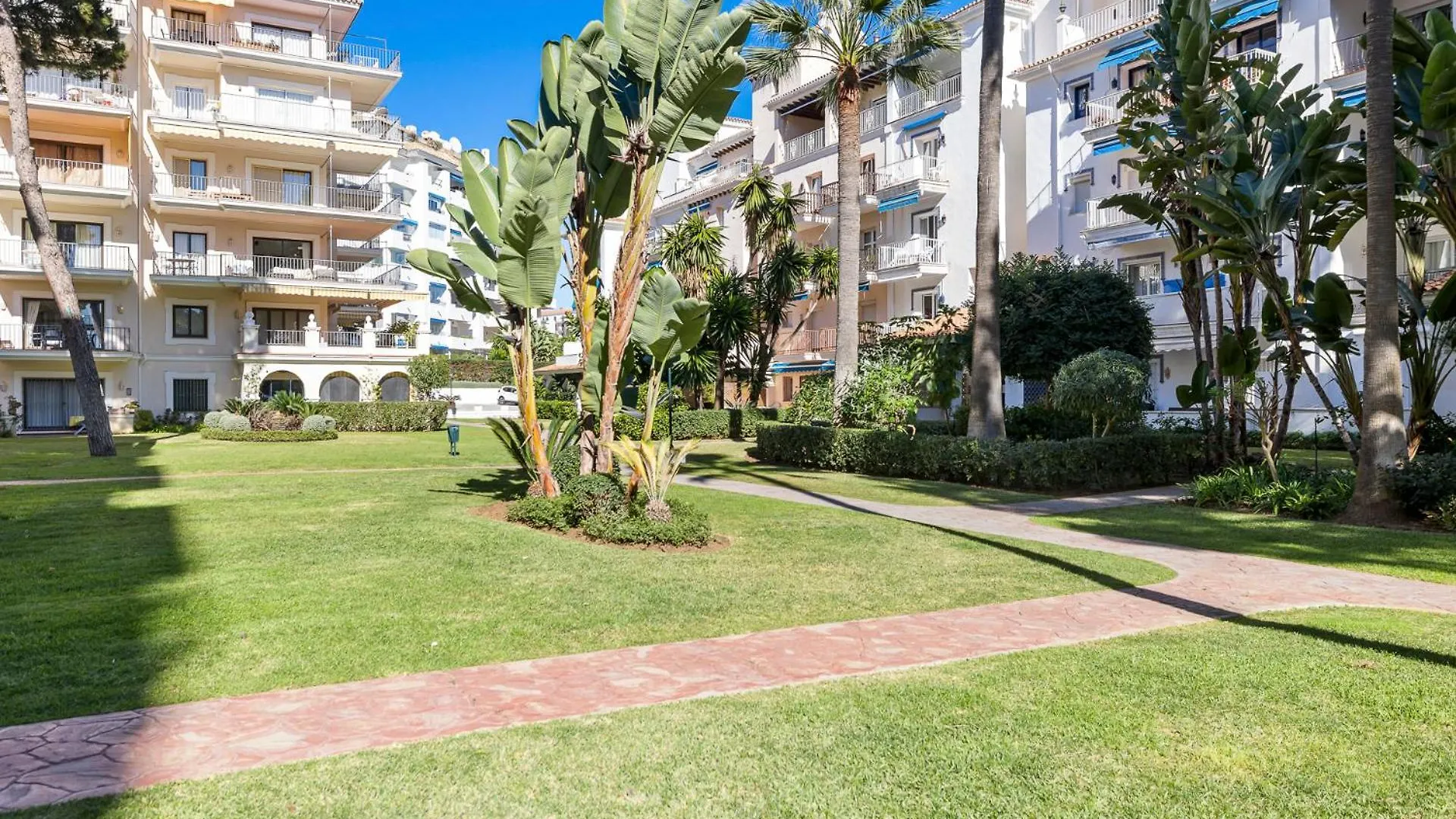 Atico En Puerto Banus Frente Al Mar Apartment Marbella