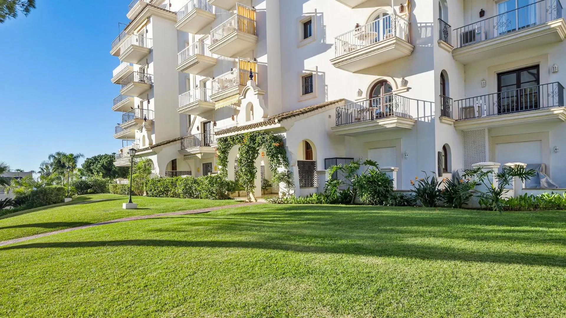 Atico En Puerto Banus Frente Al Mar Apartment Marbella 0*,  Spain