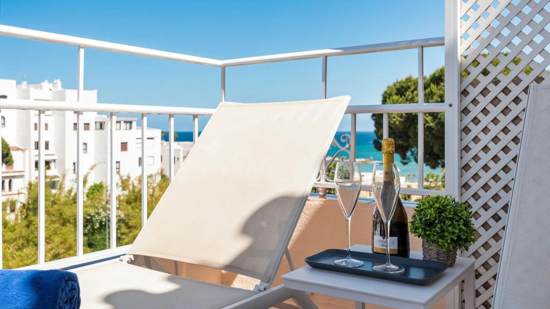 Atico En Puerto Banus Frente Al Mar Apartment Marbella 0*,  Spain