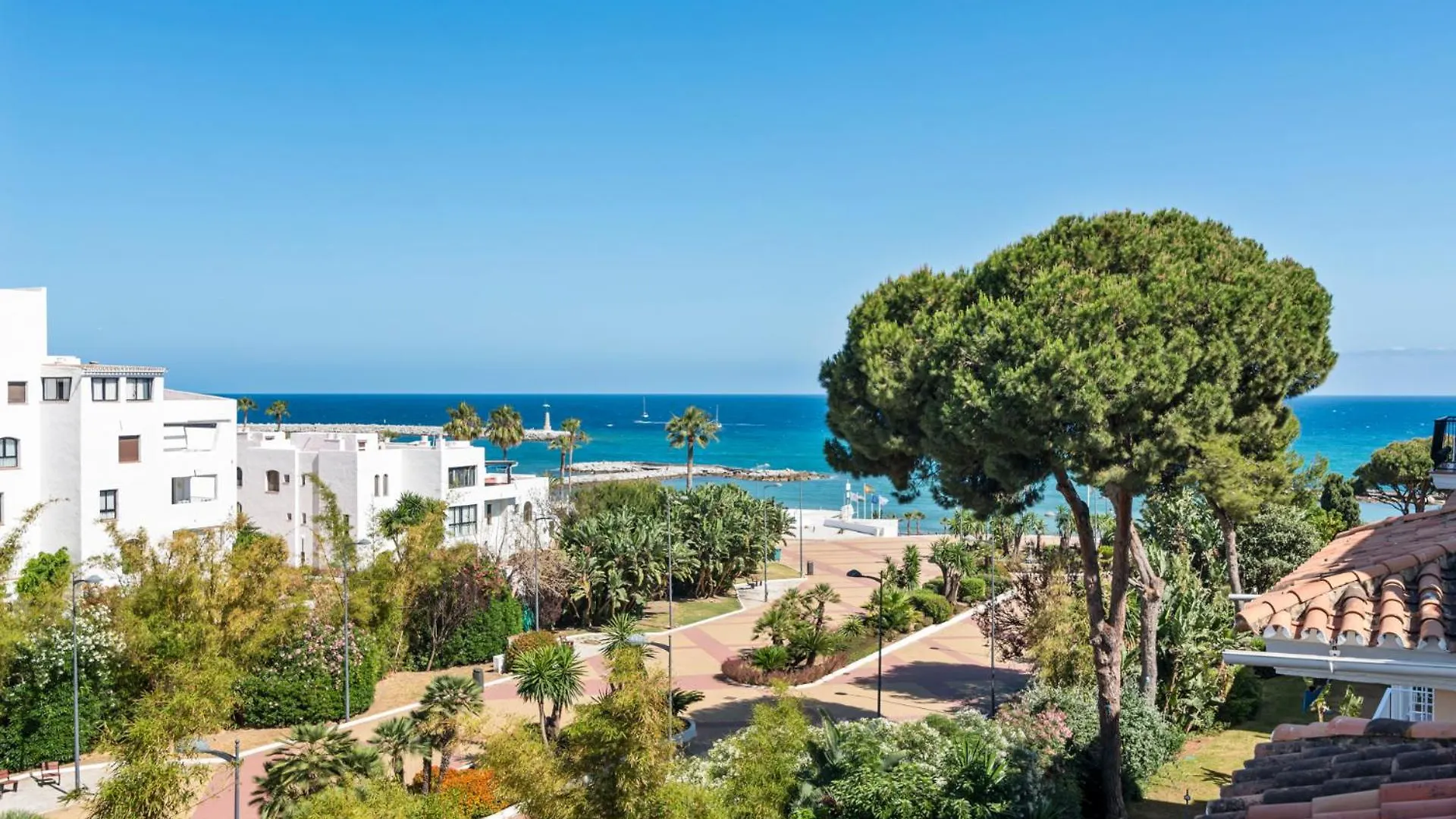 Atico En Puerto Banus Frente Al Mar Apartment Marbella