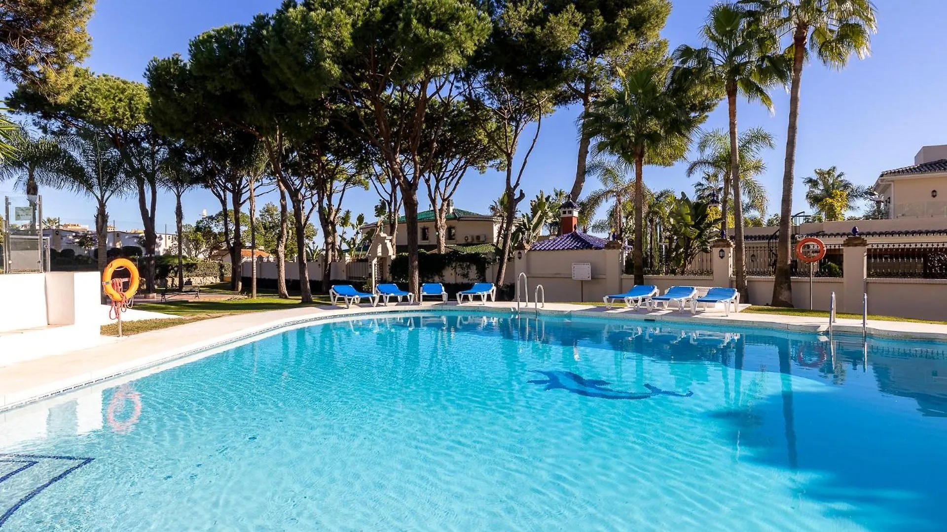 Appartamento Atico En Puerto Banus Frente Al Mar Marbella